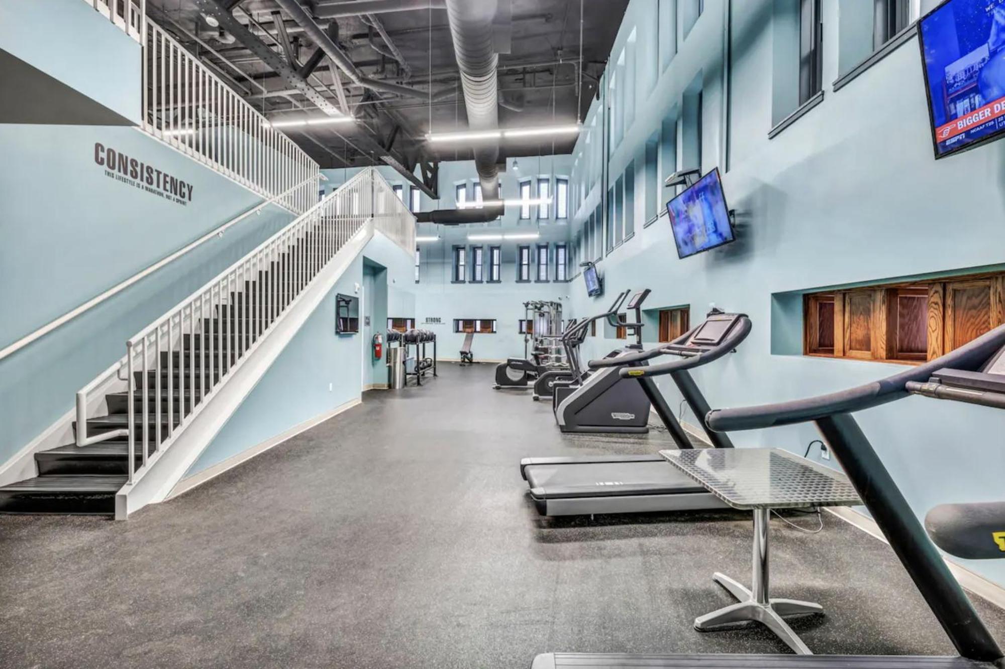 Heart Of Dt With Free Pool & Steam Plus Gym Luxe 812 克里夫兰 外观 照片